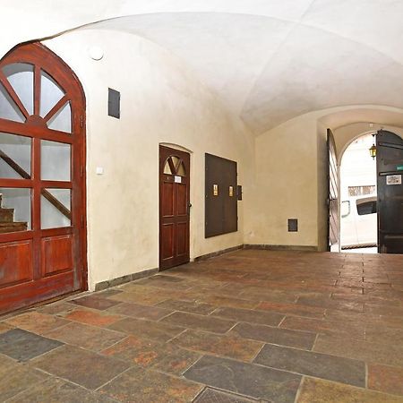 Lovely Little Cosy Apt In Praag Buitenkant foto